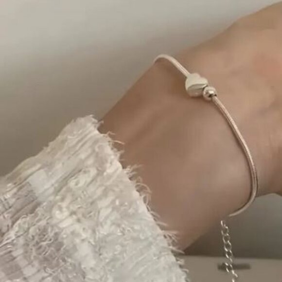 925 Sterling Silver Heart-shaped Small Bead Bracelet - NEW - Picture 1 of 5